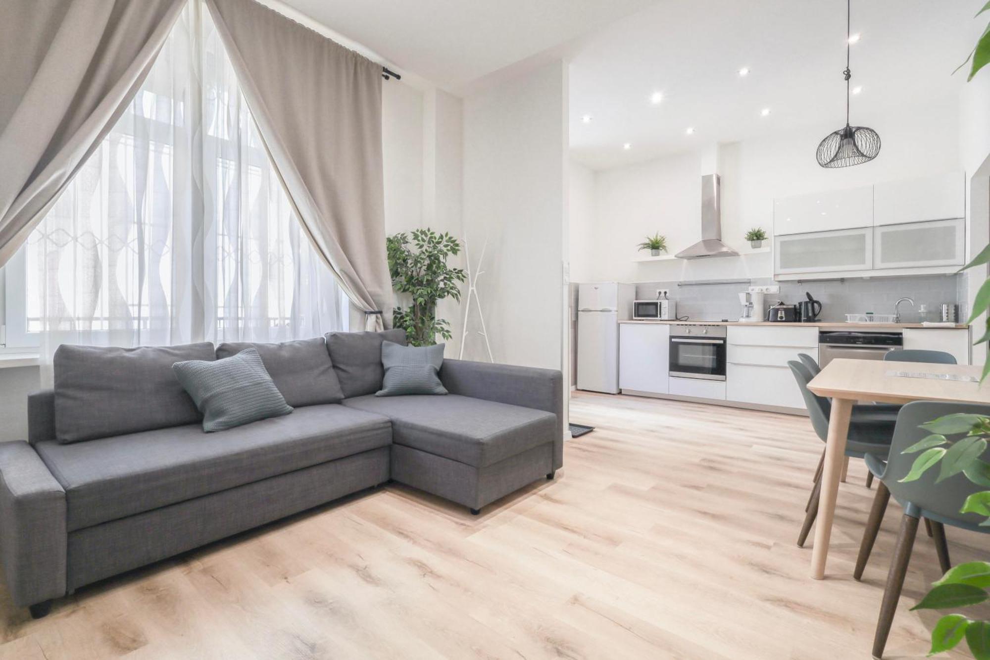 Petofi Apartment In The Center Budapeste Exterior foto